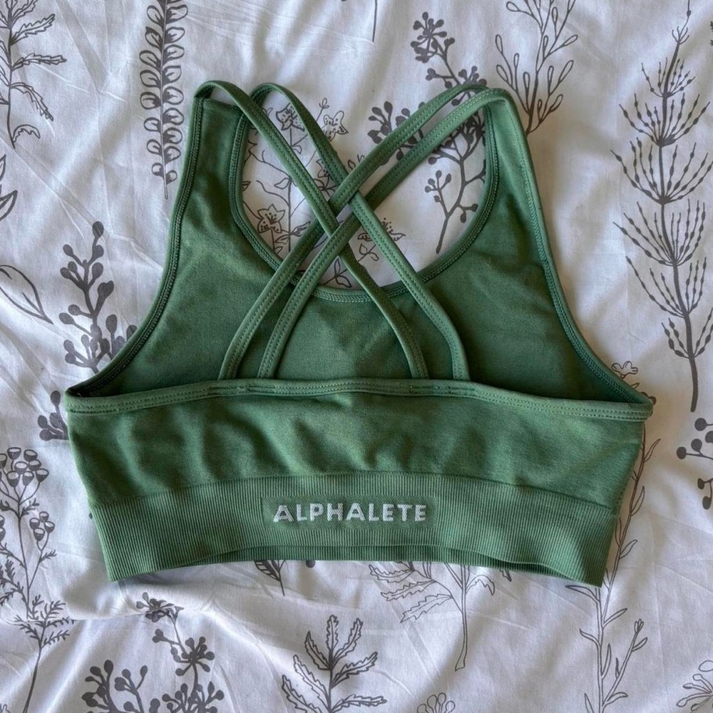 Alphalete Sports bra